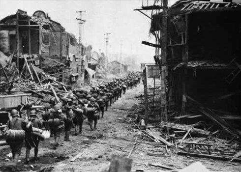 抗日战争时期，武汉是在1938年几月几号沦陷的？