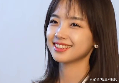 王冰冰说日语视频上热搜，你觉得她说的标准吗？