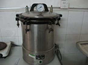 高压蒸汽灭菌锅的正确使用方法及注意事项？